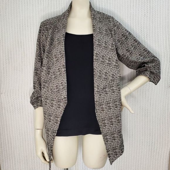 Karen Kane Jackets & Blazers - (SOLD) Karen Kane Blazer